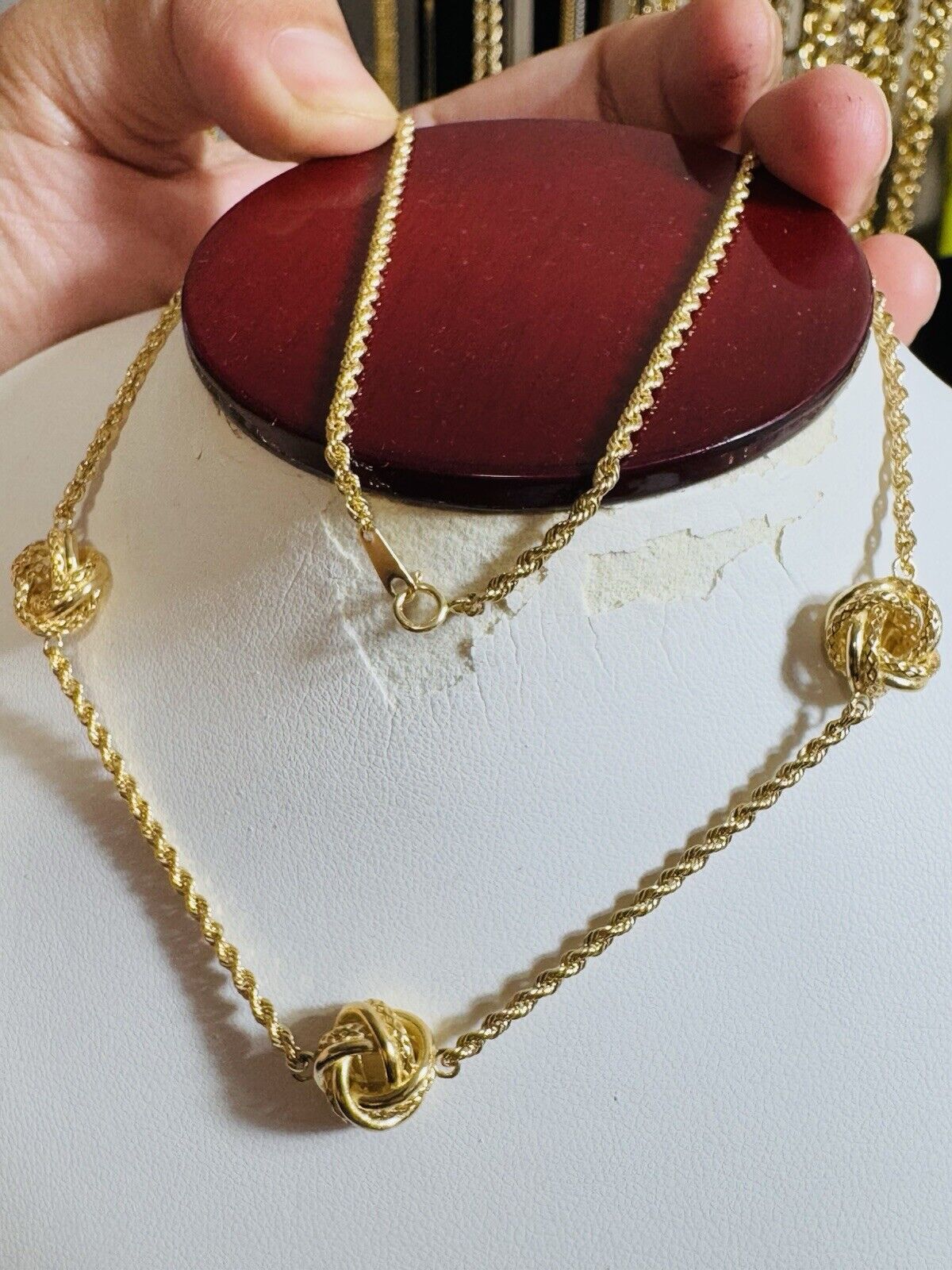 5562172