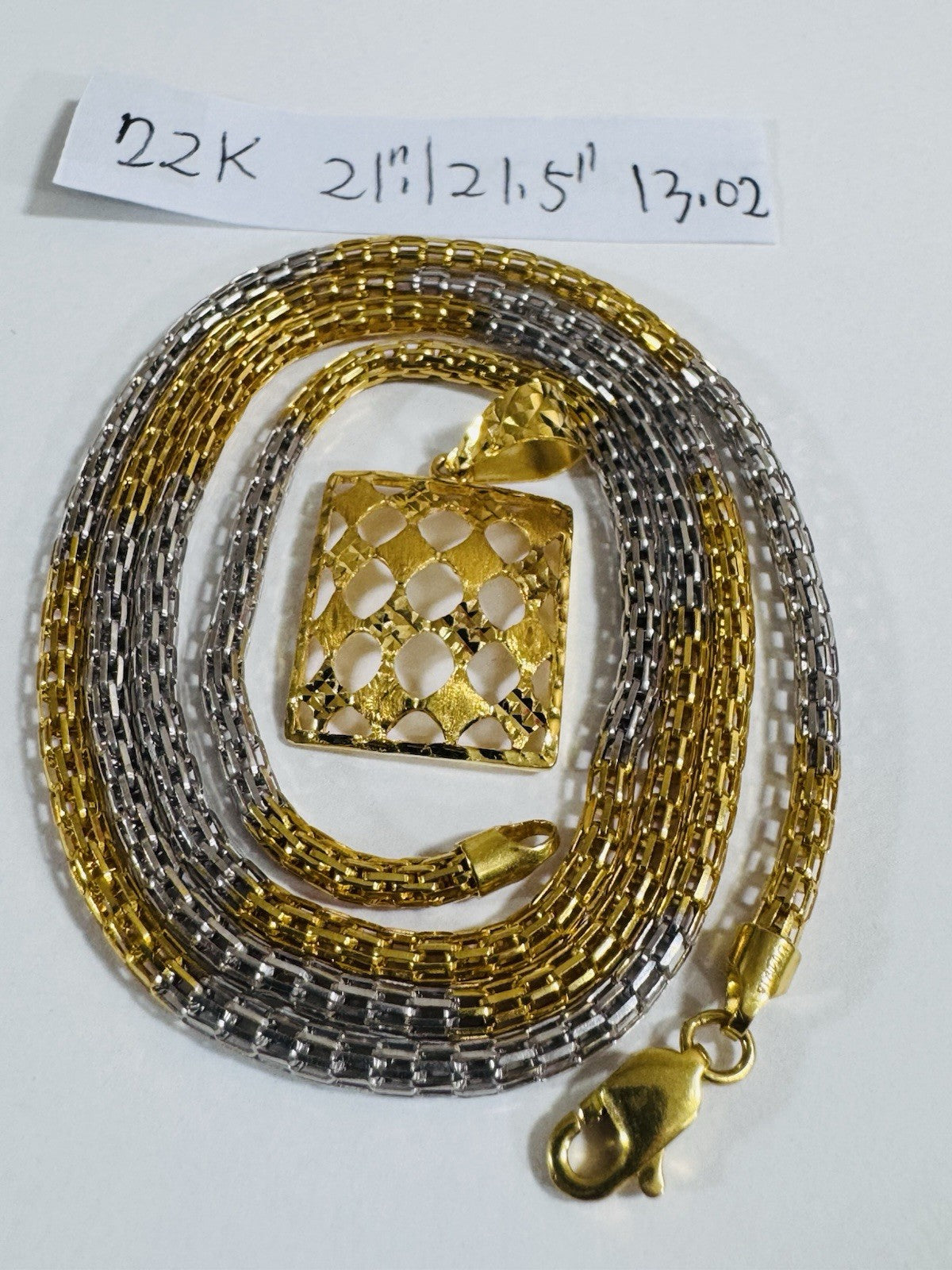 8990729