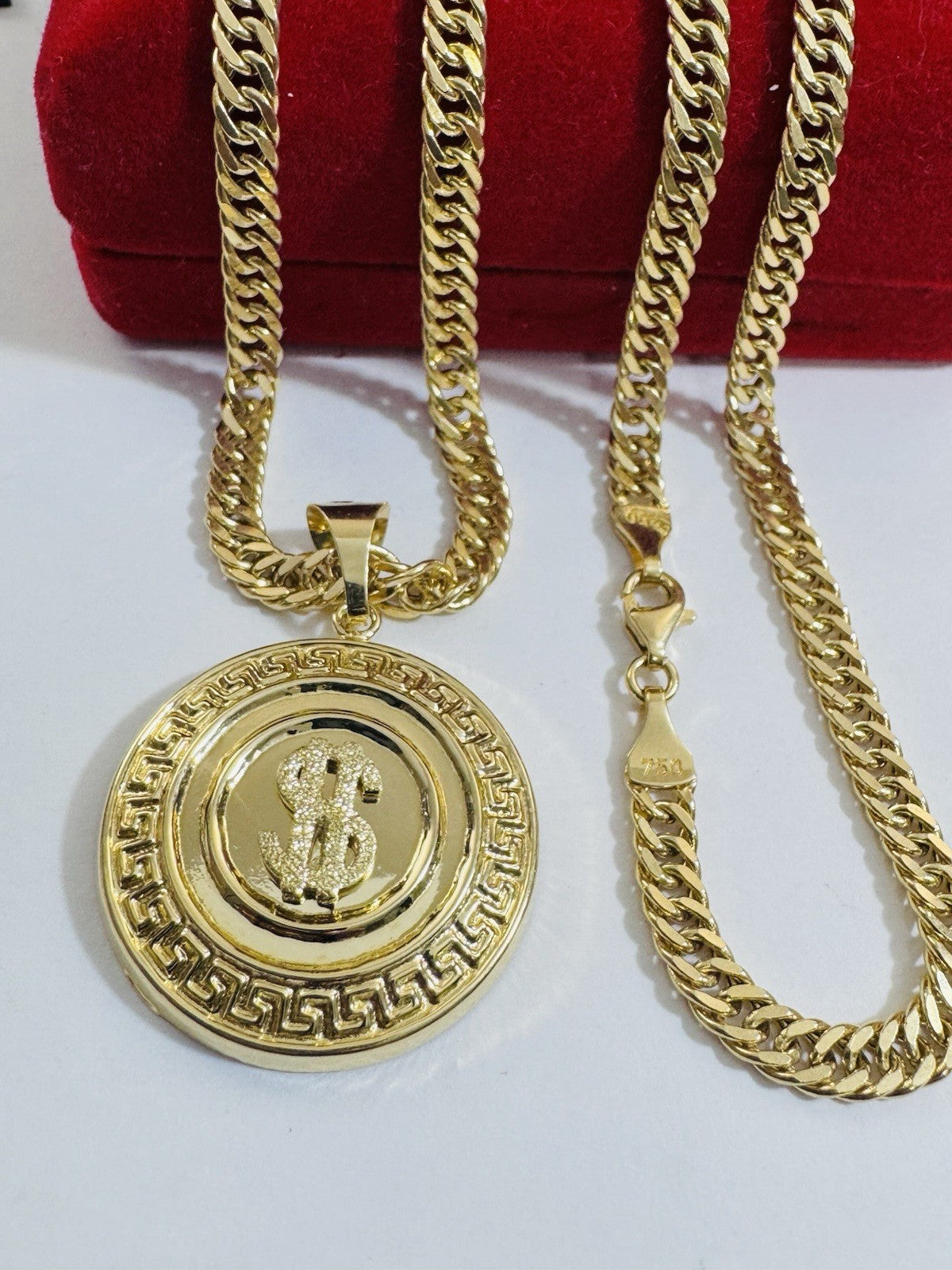 6108263