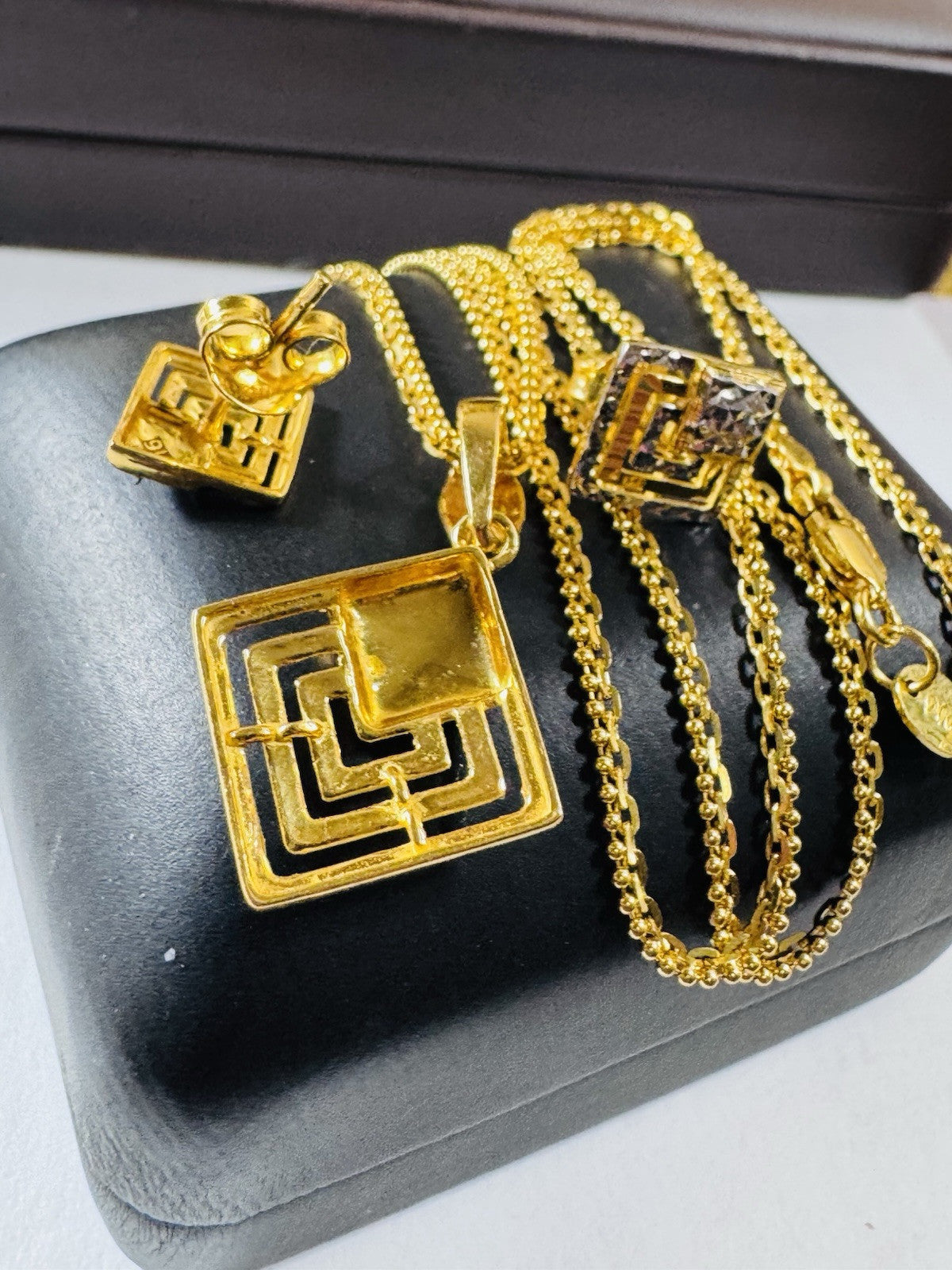 7155694