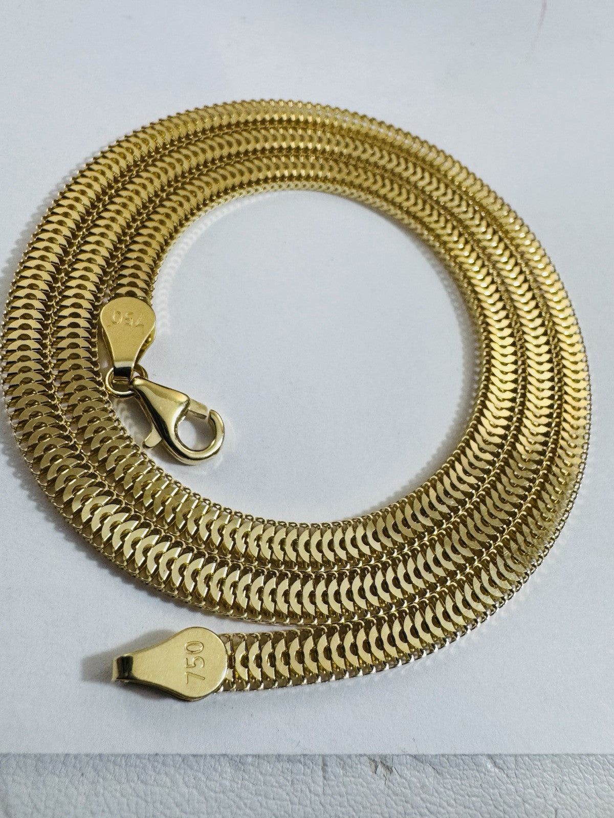 6079648