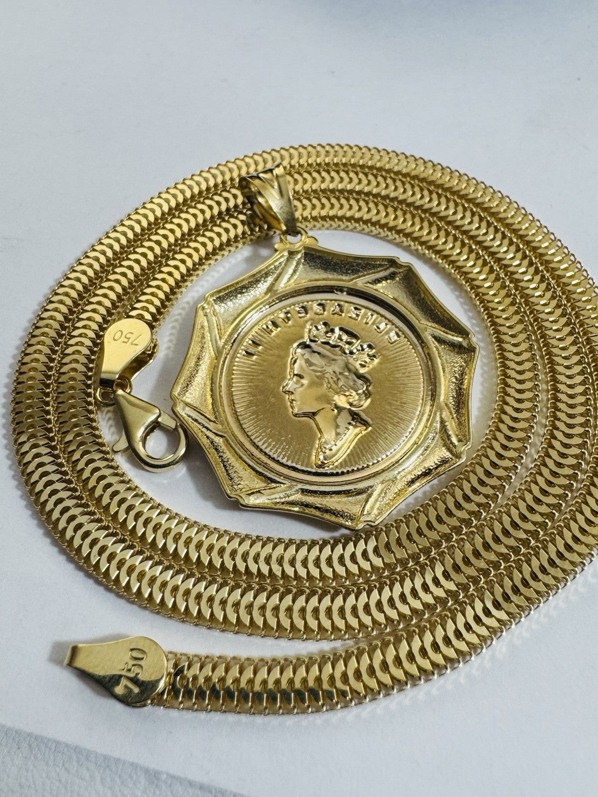 6109588