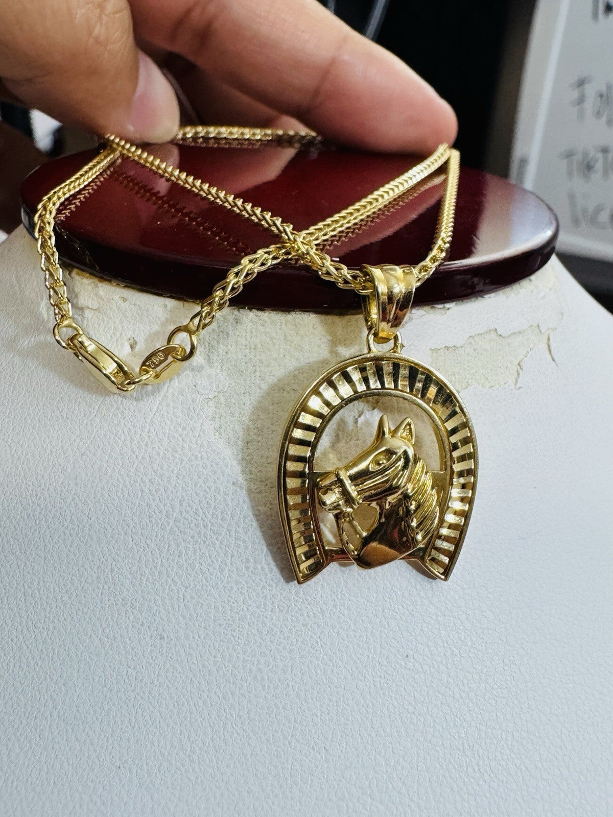 6154486
