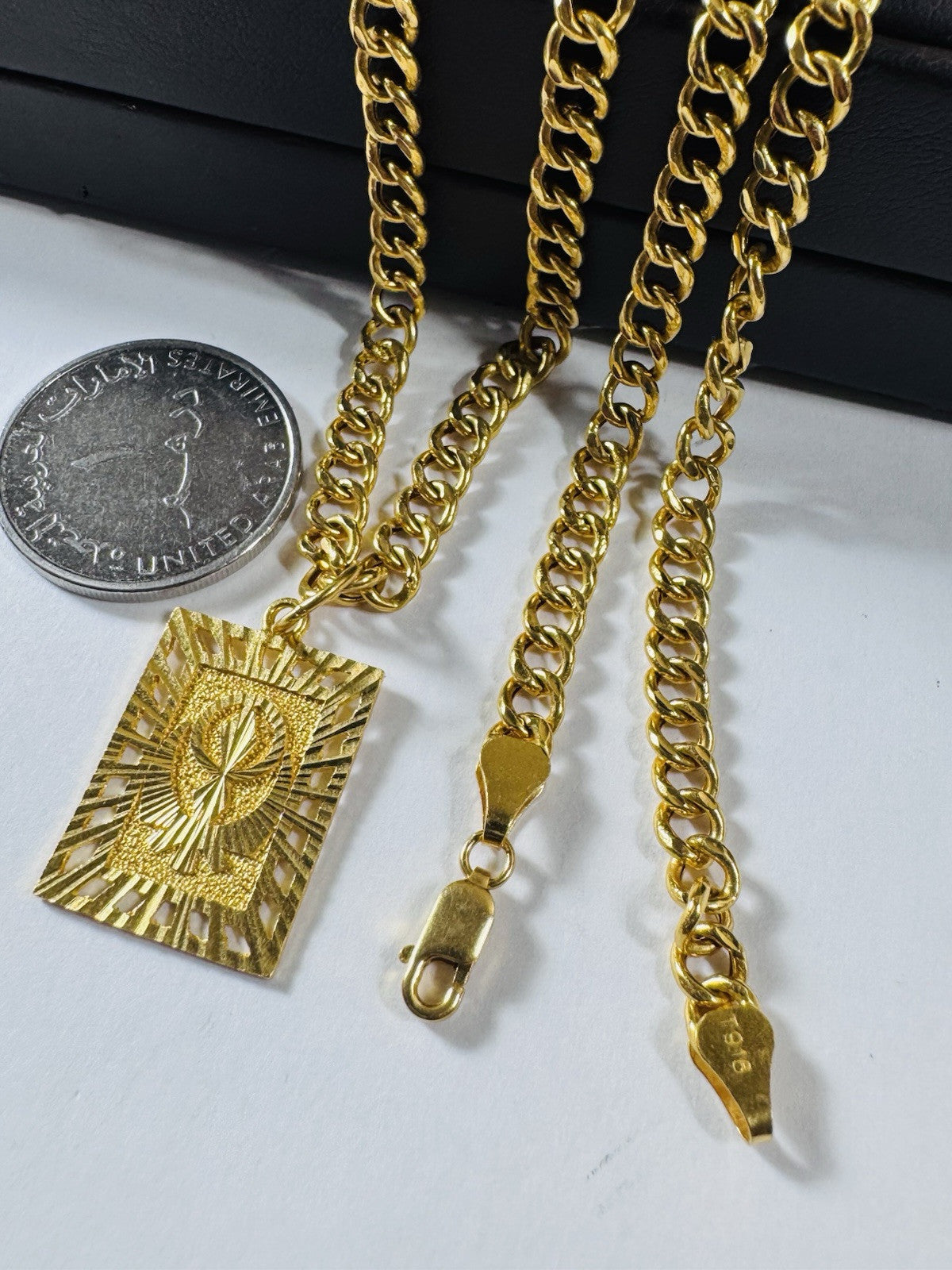 8769083