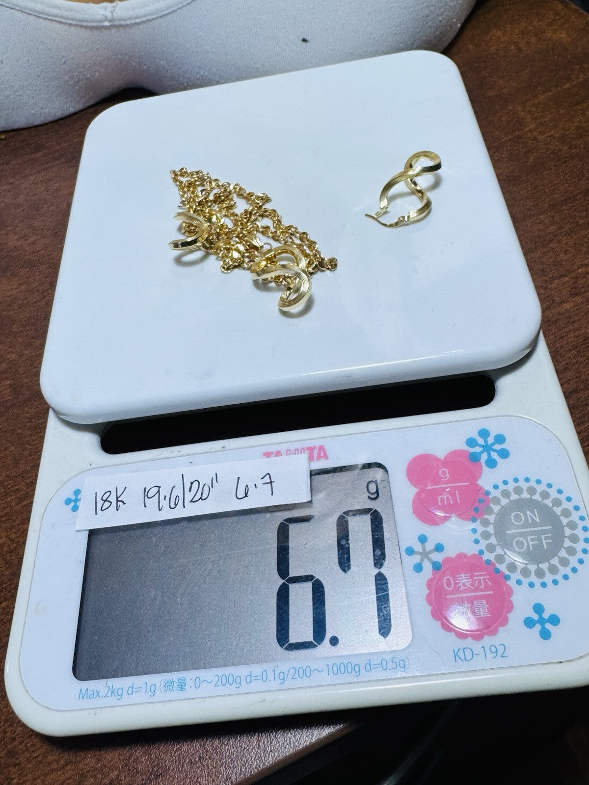 5698113