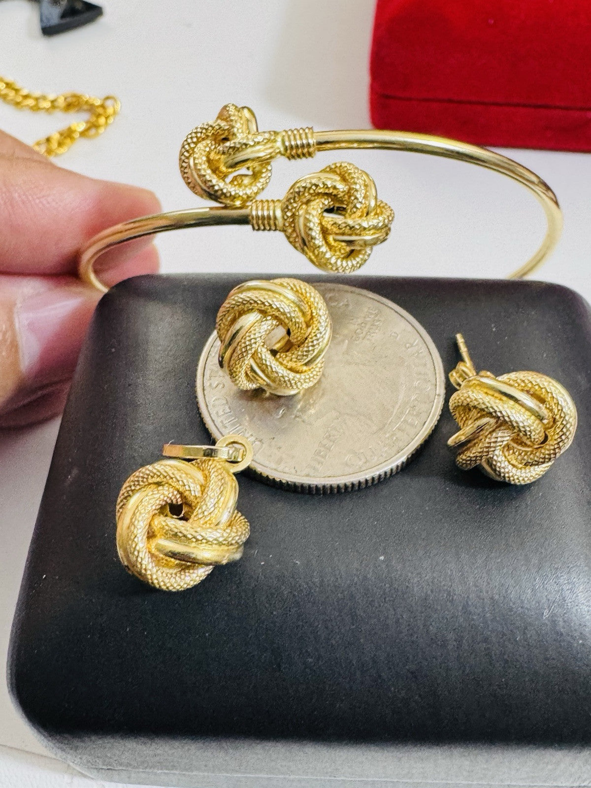 6085000