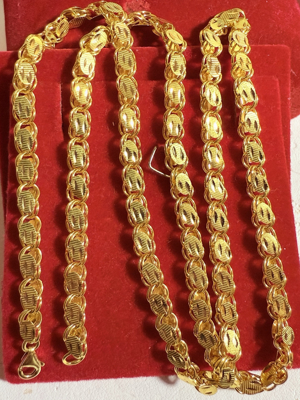 5822867