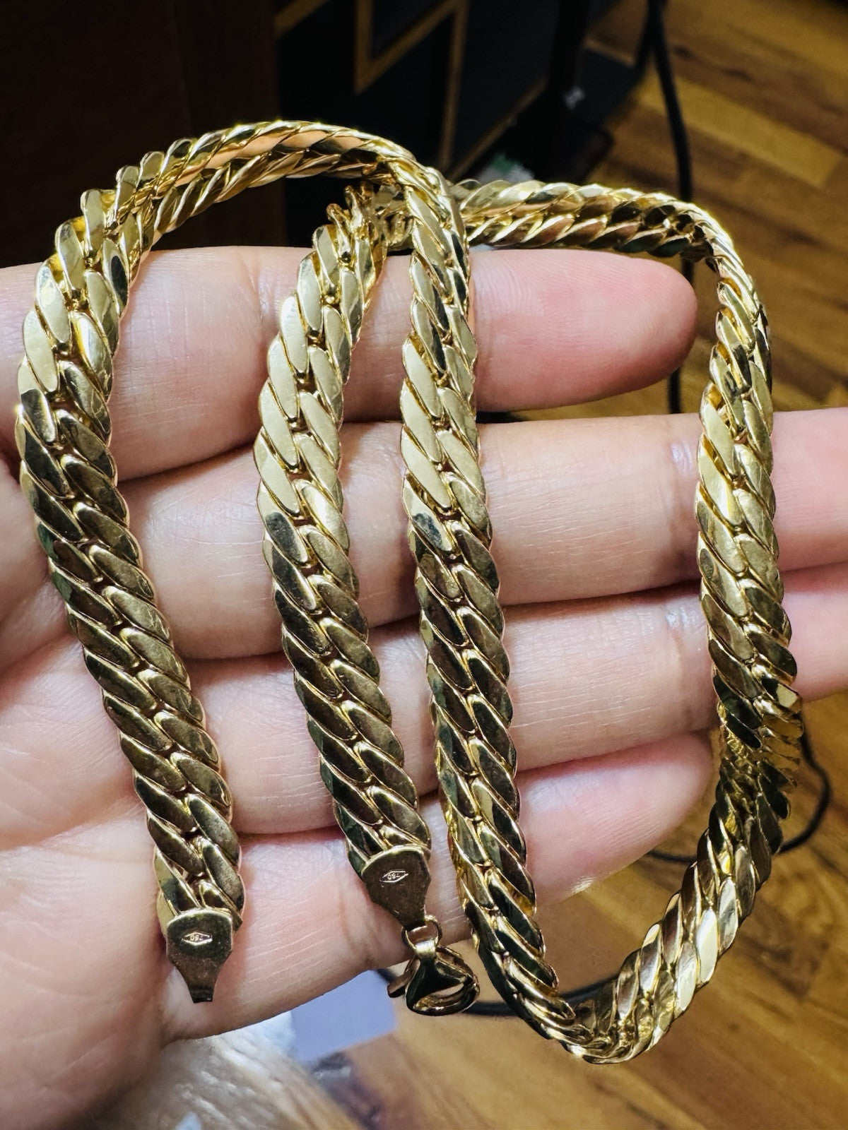 6079647